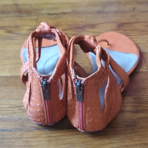 Kenneth Cole Knotted Love Gladiator Sandals - Picture 3 of 6